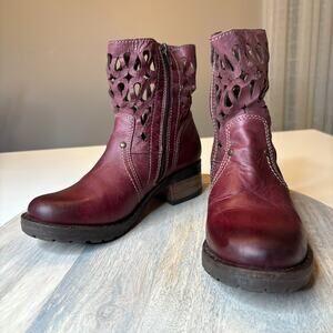 Dromedaris Women's Maroon Leather Side Zip Boots Booties EU Size 37 US Size 7